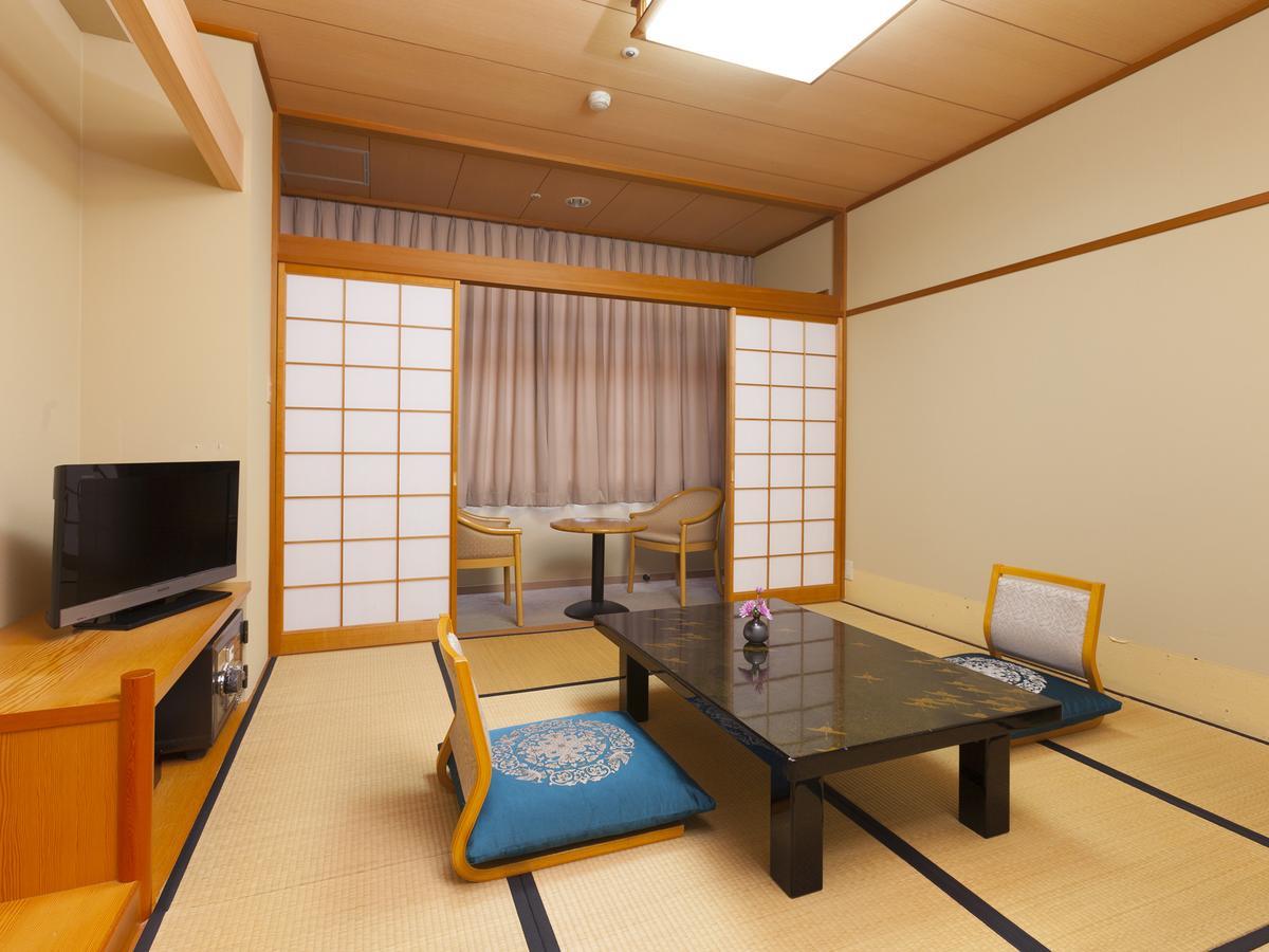 Hotel Koshuen Wajima Bagian luar foto